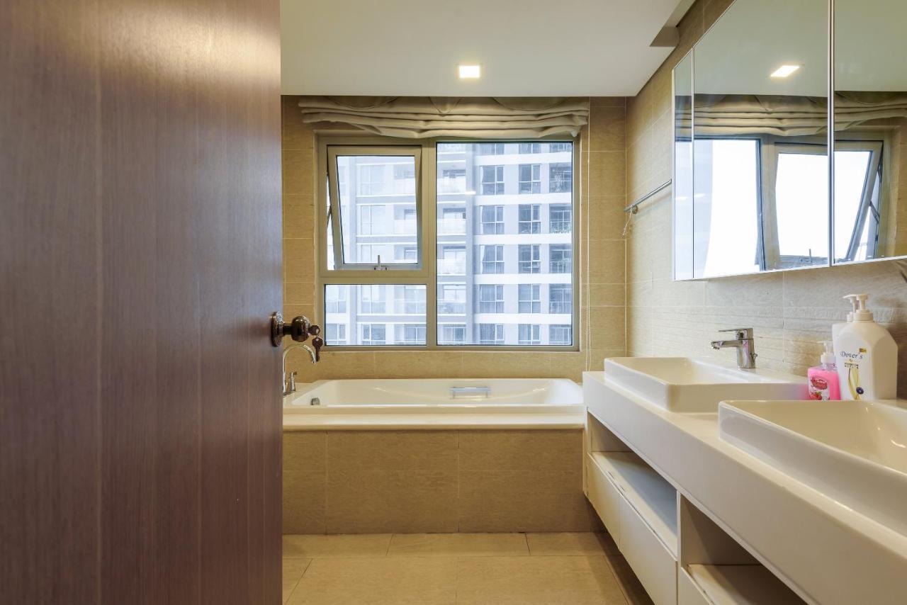 Landmark 81 Condotel Cbd In Hcmc Khách sạn hẻo lánh