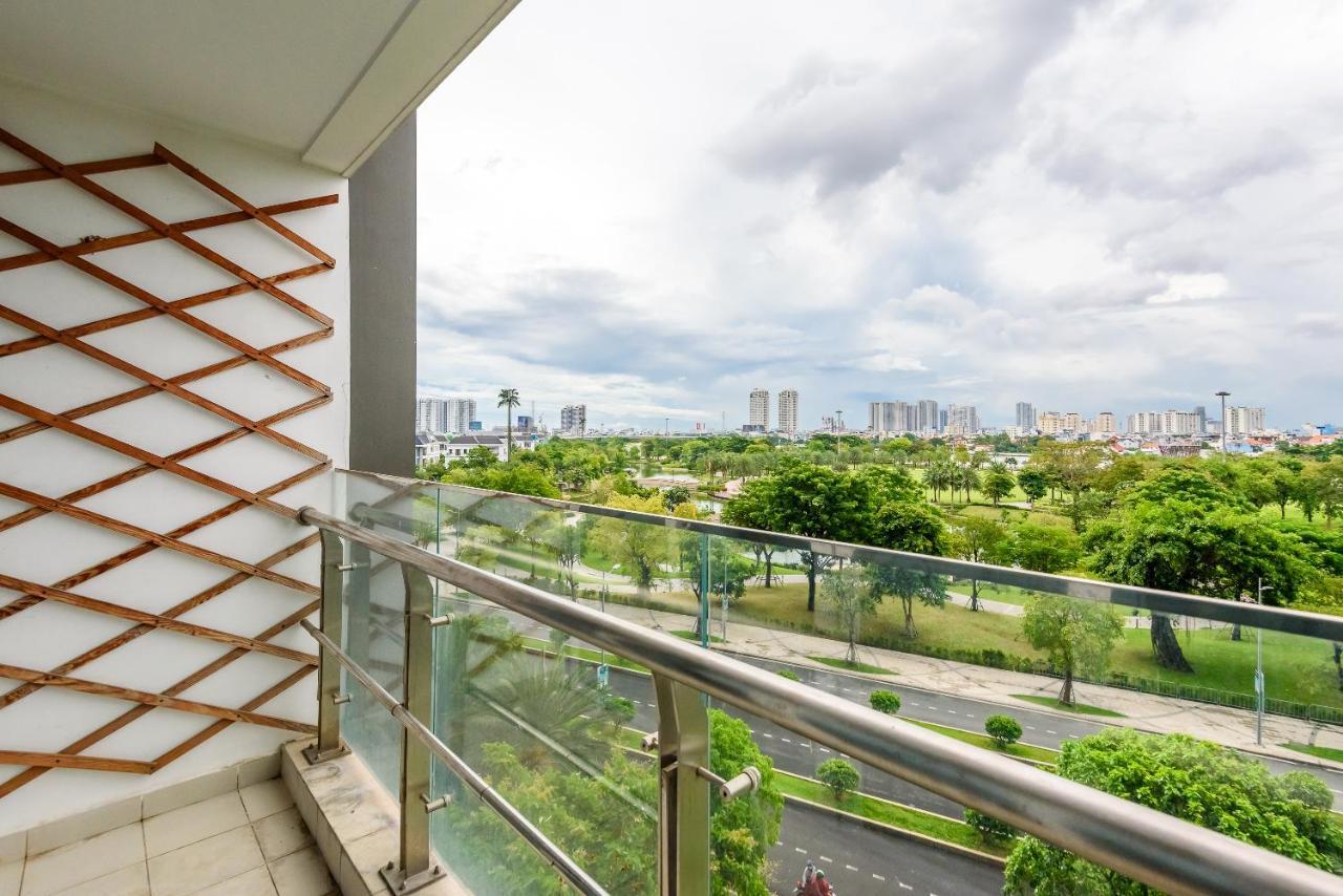 Khách sạn hẻo lánh Landmark 81 Condotel Cbd In Hcmc *