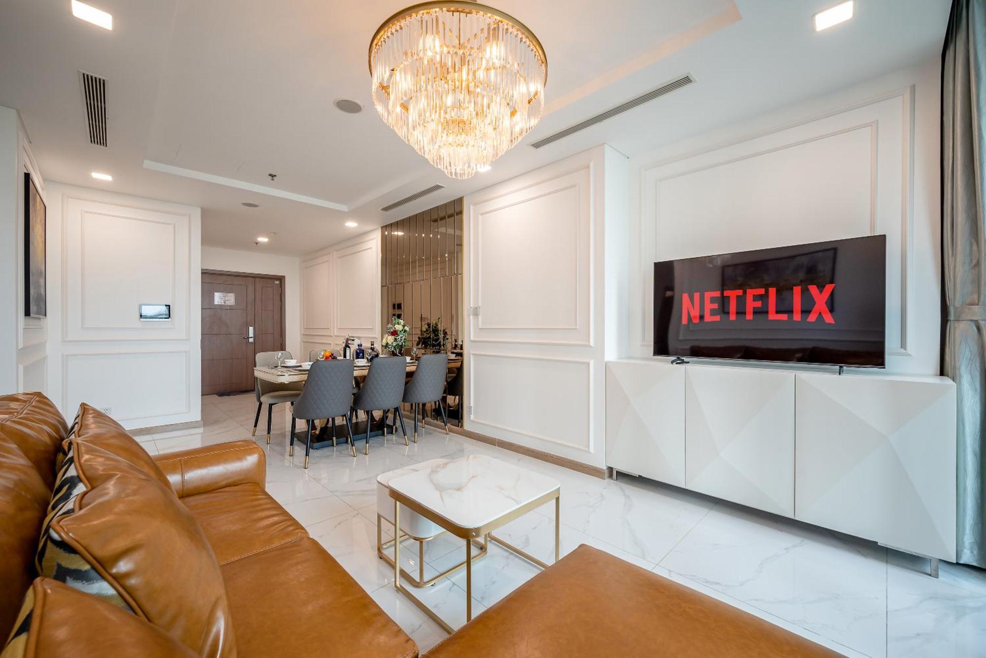 Khách sạn hẻo lánh Landmark 81 Condotel Cbd In Hcmc